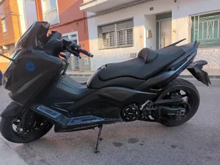 Yamaha TMAX 530