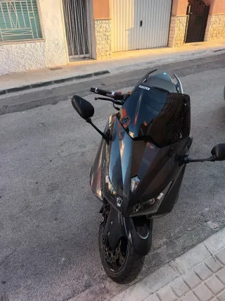 Yamaha TMAX 530