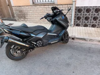 Yamaha TMAX 530