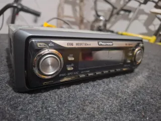 Radio CD Pioneer DEH-P7700MP Alta Gama