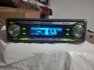Radio CD Pioneer DEH-P7700MP Alta Gama