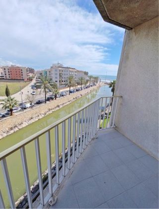 Alquilo habitación en Calafell