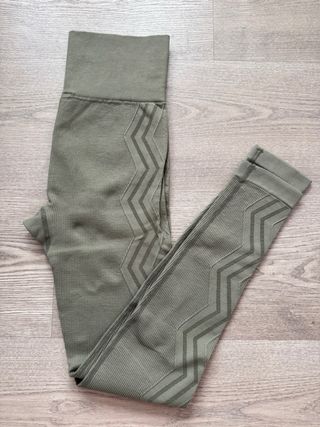 Mallas Born Living Yoga Verde Oliva