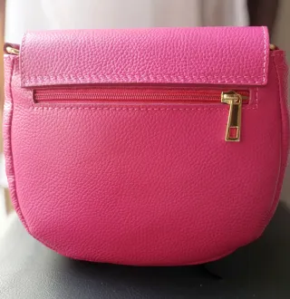 Borsa pelle martellata fucsia tracolla