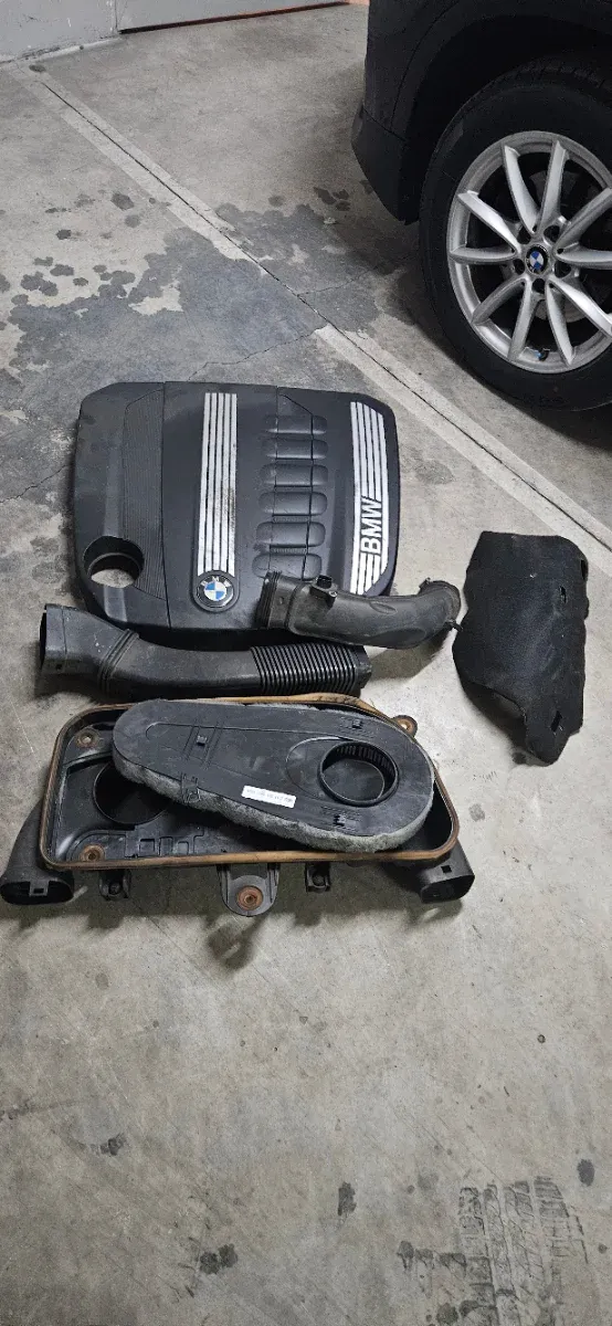 Caja filtro tapa motor tubos