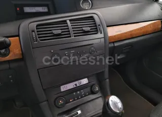 Renault Vel Satis 2004