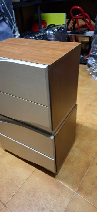 2 Mesitas de Noche 2 Cajones. En Badalona