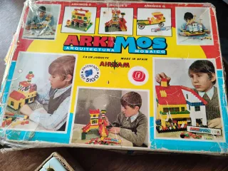 Juego de construcción Arkimos