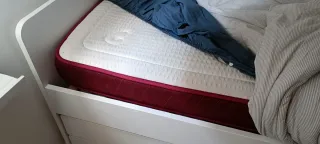 Cama nido Ikea con cajones y colchones