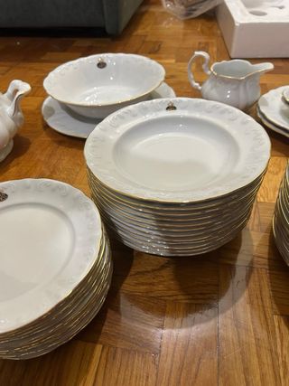Vajilla fine royal porcelain