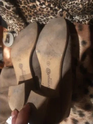 Botas altas ante beige talla 40