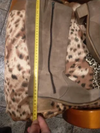 Botas altas ante beige talla 40