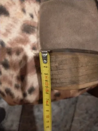 Botas altas ante beige talla 40