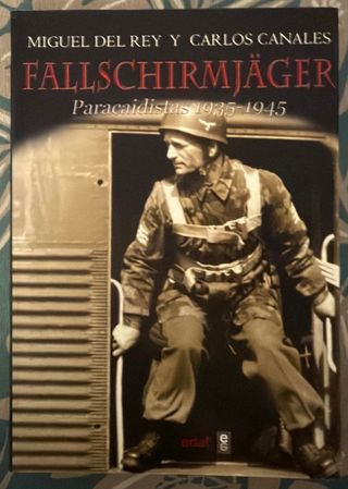 Lote de 8 libros sobre los paracaidistas alemanes