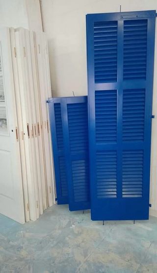 Mesa de madera rústica