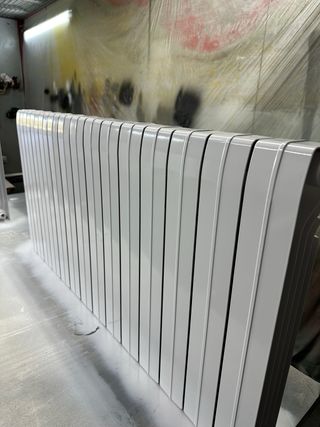 Mesa de madera rústica