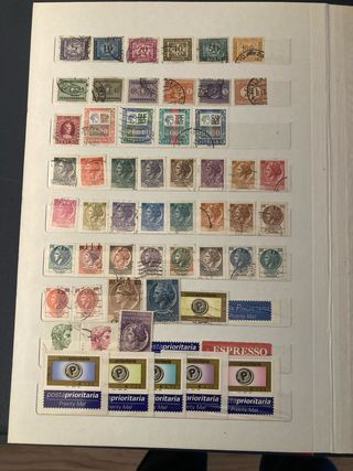 Album francobolli 400+ pezzi