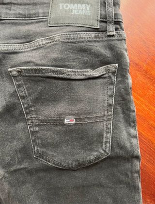 Pantaloncini jeans Tommy Jeans taglia 31