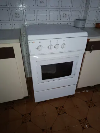 Cocina de gas LYNX con horno