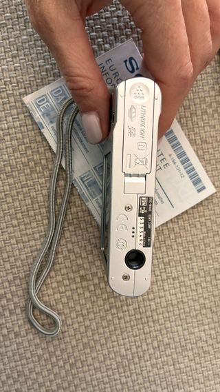 Cámara Sony Cyber-shot DSC-W800 20.1MP