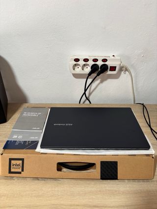 Asus Vivobook i5 Gris Oscuro