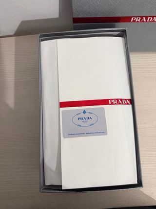 Prada America's Cup Negras