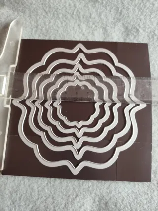 Sizzix Framelits Etiquetas