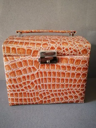 Joyero nuevo efecto piel cocodrilo