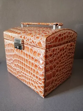 Joyero nuevo efecto piel cocodrilo