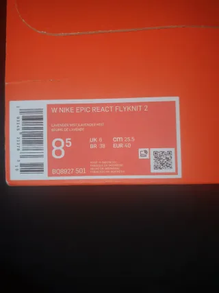 Nike W Epic React Flyknit Talla 40