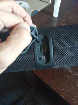 Altavoz Bluetooth T&G Negro.