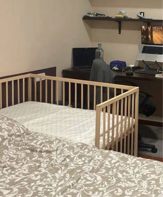 Cuna IKEA SNIGLAR + Colchón, Protectores y Sábanas