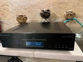 Leitor CD Cambridge Audio Azur 851C Preto