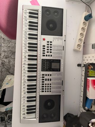 Teclado Electrónico PLAVON con Cable