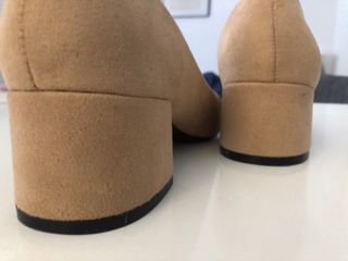 Zapatos T38 Beige Mujer. Nuevos a estrenar