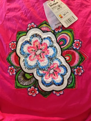 2 Camisetas Desigual Niña Corazones Lentejuelas