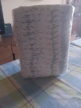 Pañales KIRKLAND Talla M (26 unidades)