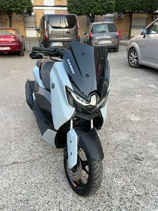 Yamaha Nmax 125 Tech Max 2025