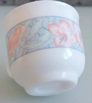 12 TAZAS SIN ESTRENAR