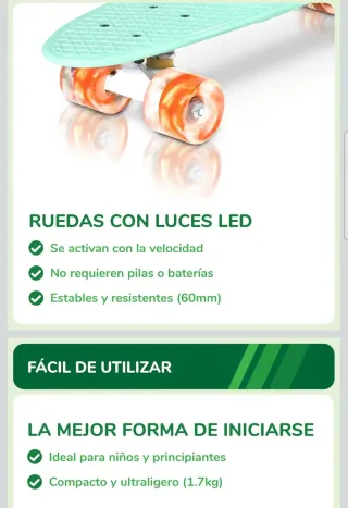 Monopatín con luces LED en ruedas transparentes