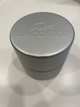 Reloj Lacoste Rectangular Negro y Plateado