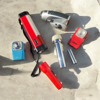 Lote 7 linternas dinamo/batería