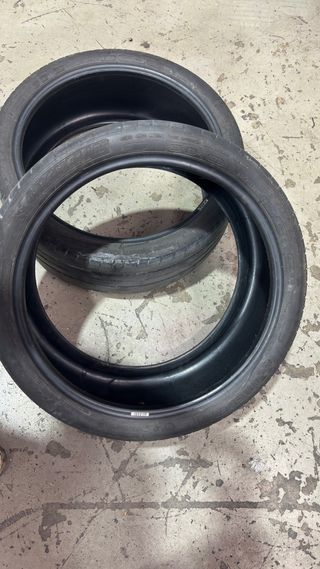 Neumáticos 235/35/19