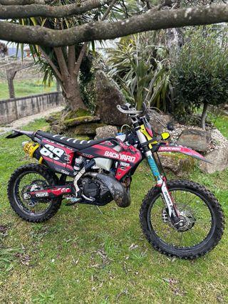 Husqvarna TE 300i TPI 2T Inyección (2020/21)Full