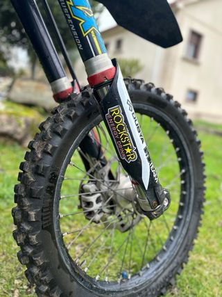 Husqvarna TE 300i TPI 2T Inyección (2020/21)Full