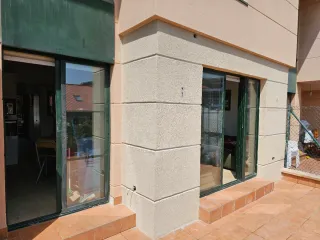 Oficial de pintura y alizado