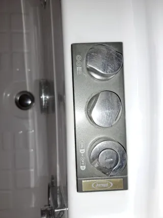 Jacuzzi idromassaggio 180x120cm