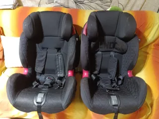 2 Sillas de coche para bebé