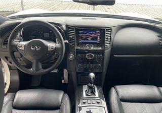 Infiniti FX Premium 4x4+Techo Panoramic+Navegacion