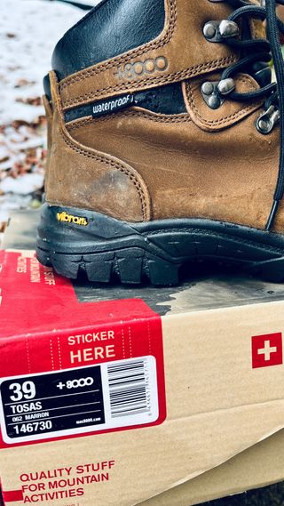 Botas Montaña +8000 Waterproof Piel Talla 39